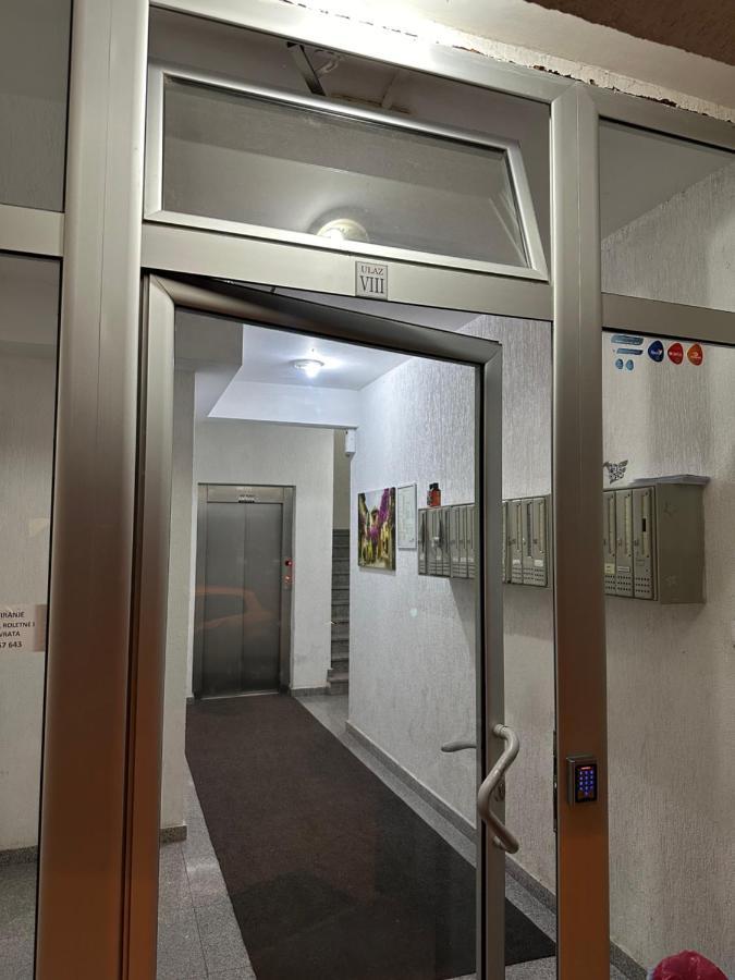 Apartment Stex 4 ポドゴリツァ エクステリア 写真